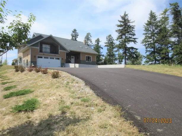 60 Bluebird Drive Kalispell Singlefamilyresidence