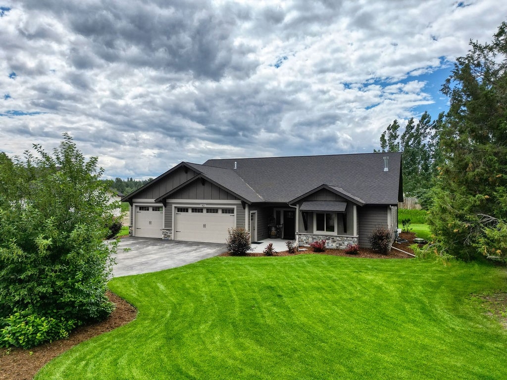 92 Running Deer Trail Kalispell Singlefamilyreside