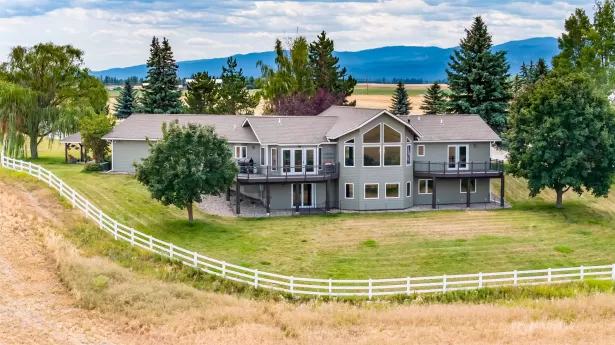 333 Skyview Lane Kalispell Singlefamilyresidence 3