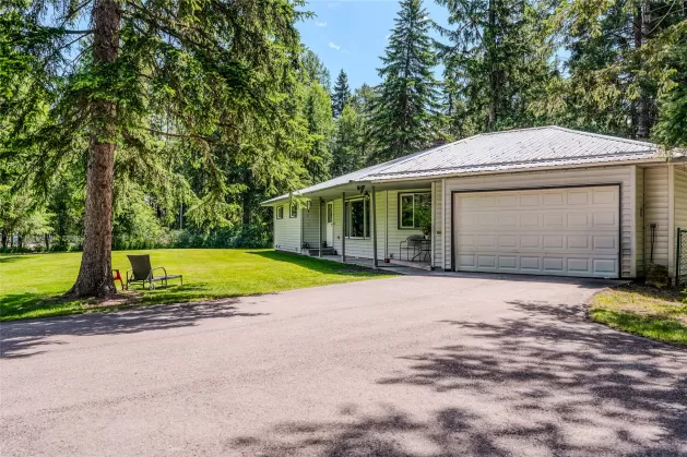 338 Braig Road Columbia Falls Singlefamilyresidenc